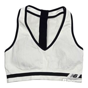 New Balance Medium Impact Sports Bra
